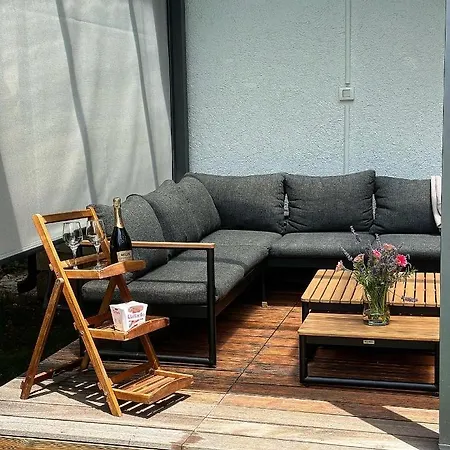 Kuca Aurora רוביני