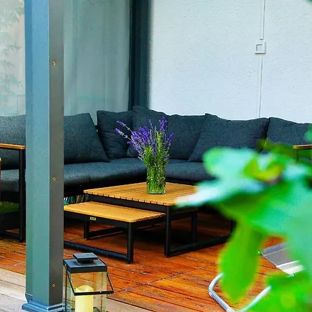 Dom wakacyjny Kuca Aurora *