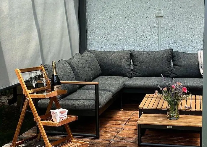 Kuca Aurora Ρόβινι